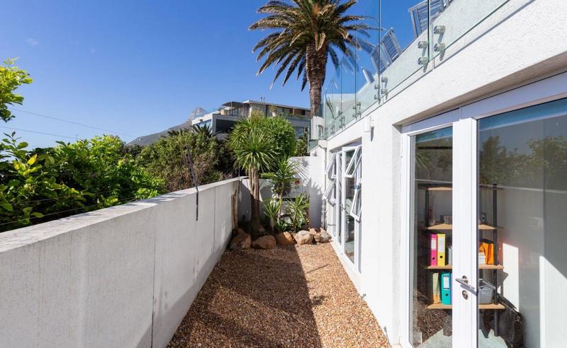 4 Bedroom Property for Sale in Camps Bay Western Cape